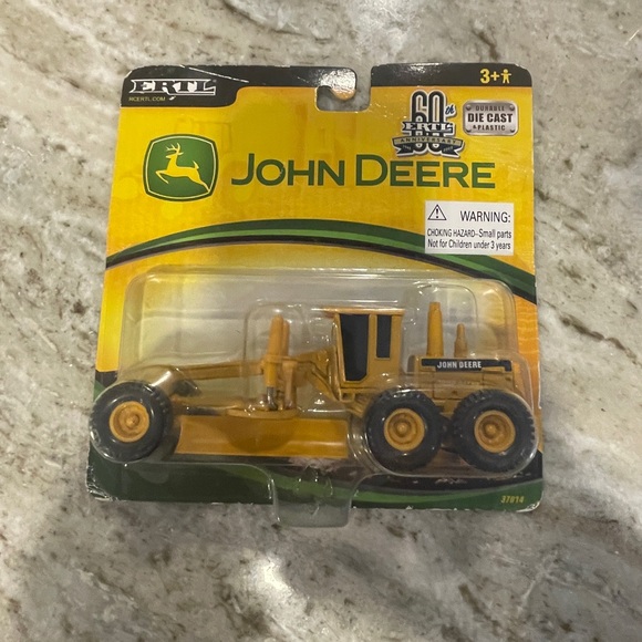 Ertl 60th Anniversary JOHN Deere Grader # 37014 NIP - Picture 3 of 6